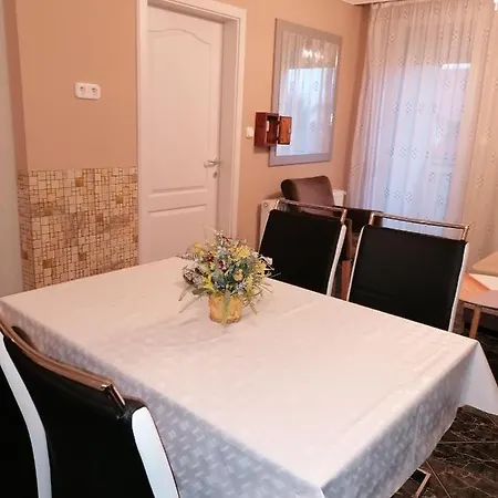 Bettina47 Apartman